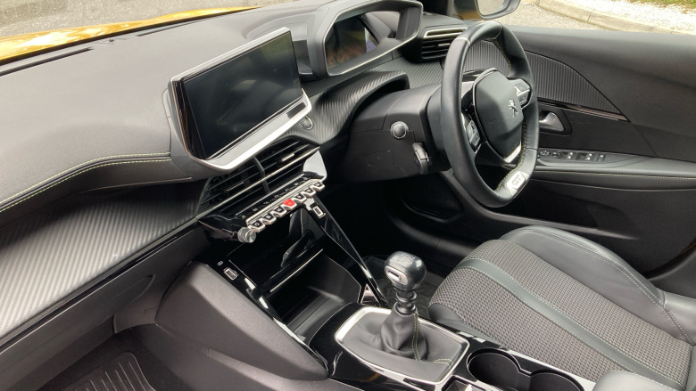 Peugeot 208 1.2 PureTech 100 GT 5dr Petrol Hatchback